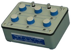ZX77A直流電阻器（六組開(kāi)關(guān)）