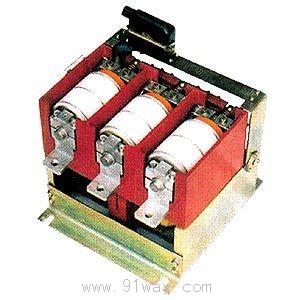 ZN20-500型真空斷路器